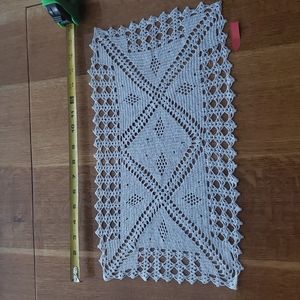 Handmade doili table decor 4